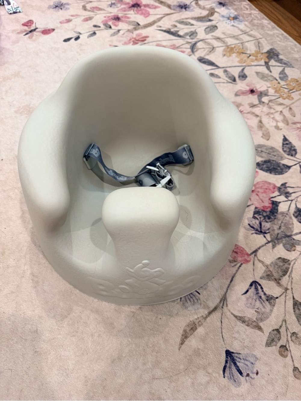 Bumbo Baby Seat – Taupe | New Without Tags 🤎